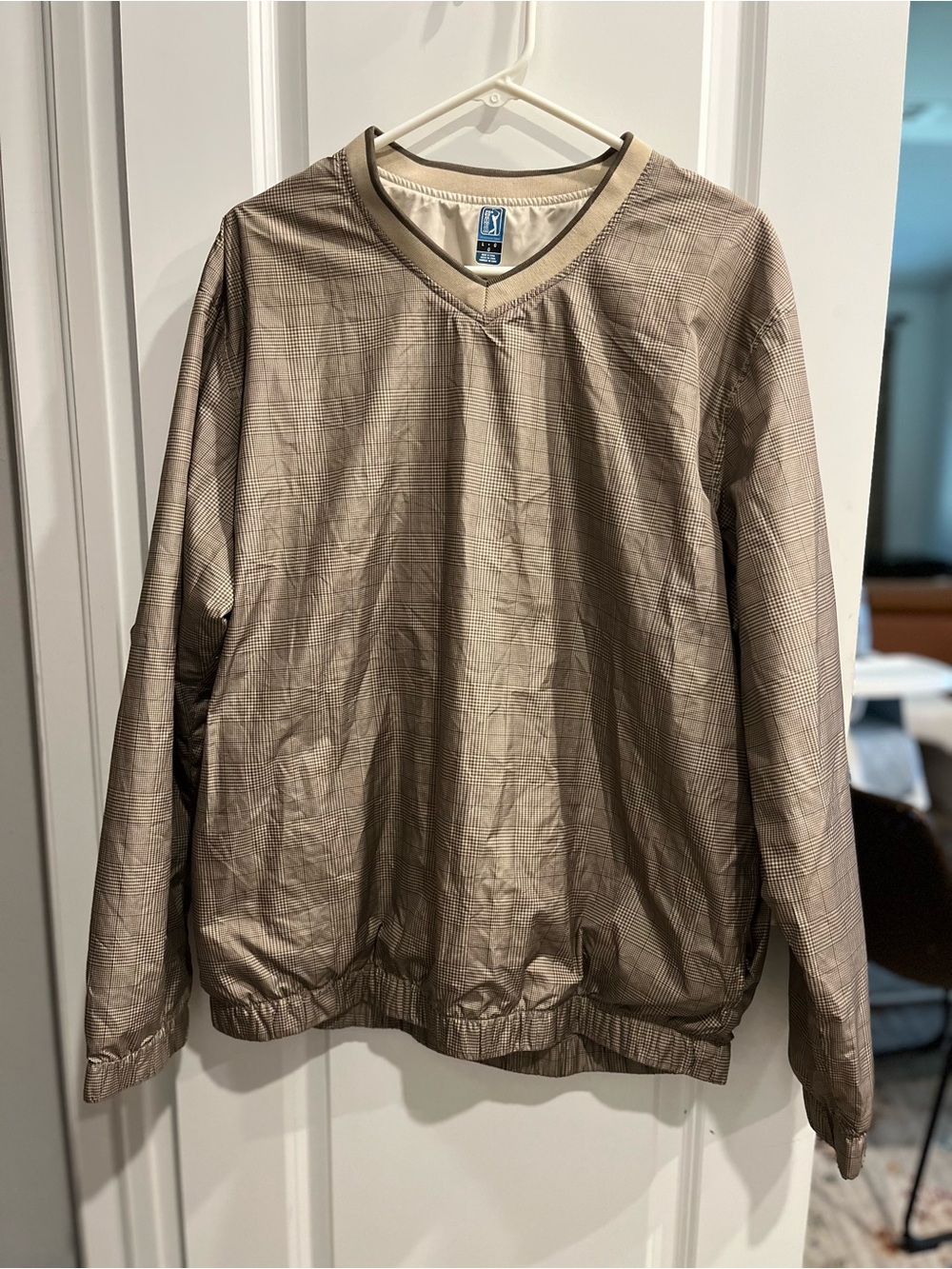 PGA Tour Men's V-Neck Windbreaker in Taupe Plaid - Picture 1 of 4